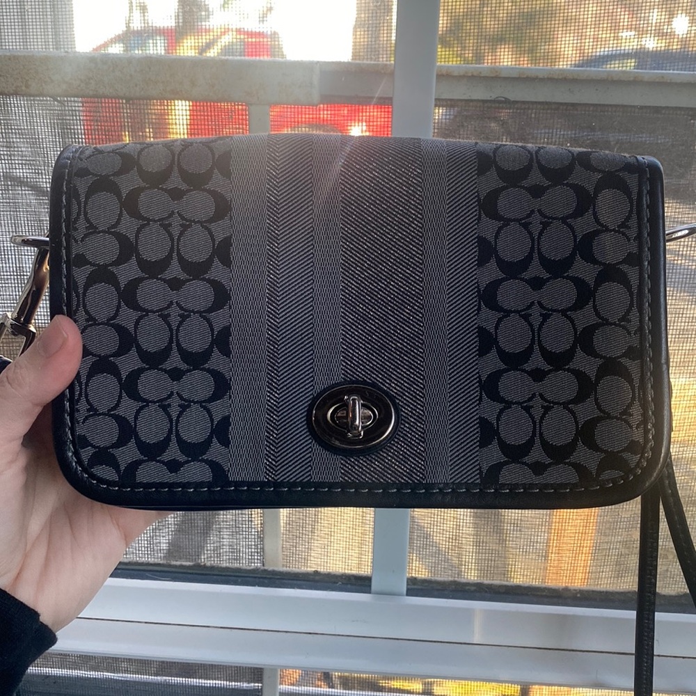Coach purse like new